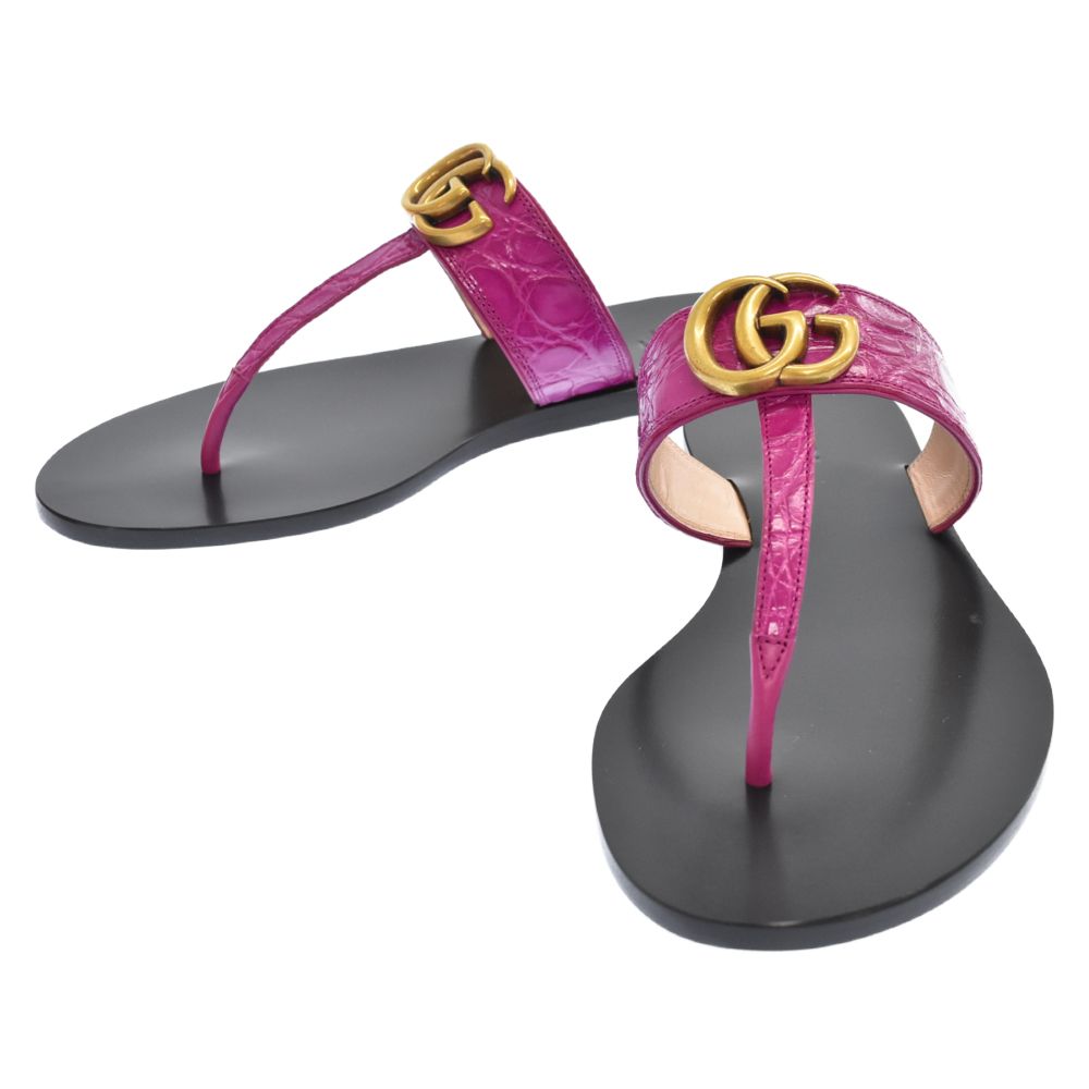 GUCCI GGマーモント クロコレザートング サンダル ブラック ピンク GUCCI GGマーモント クロコレザートング サンダル ブラック