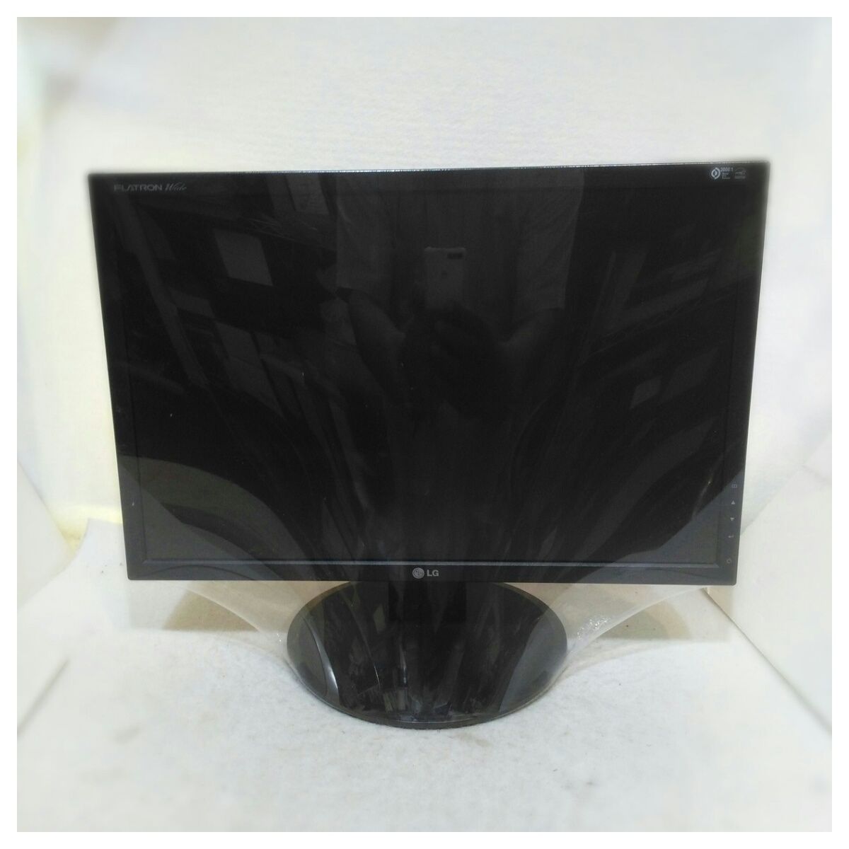 動作確認済】【中古】本体・電源コードのみ LG 20インチ ワイド液晶 