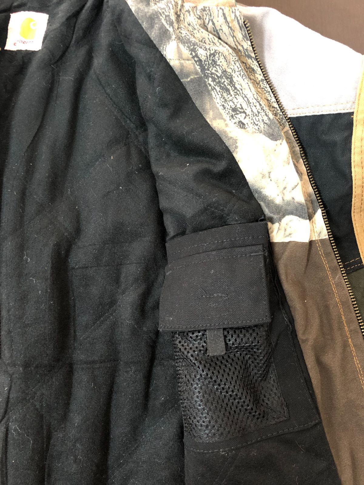 Carhartt リメイクダックジャケット カーハート デトロイト