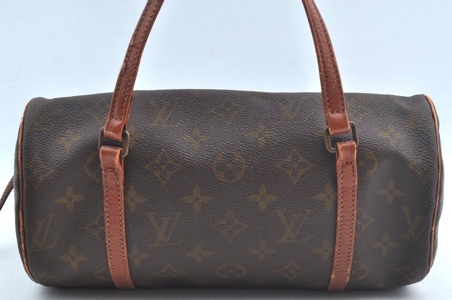 LOUIS VUITTON ルイヴィトン モノグラム パピヨン 26