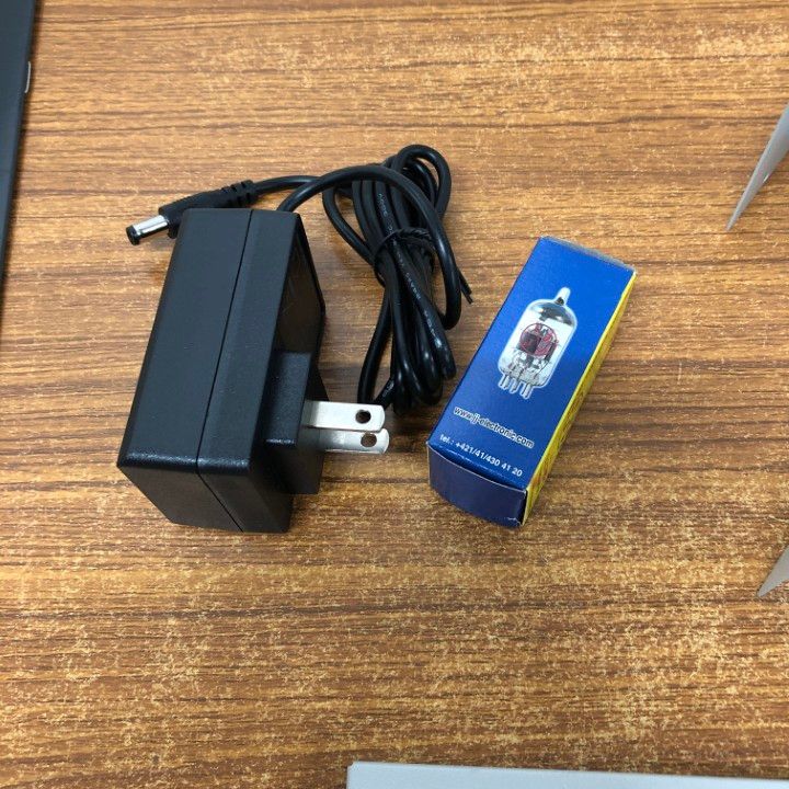 △01)【同梱不可】レコードが覚醒する！EQカーブ調整型真空管
