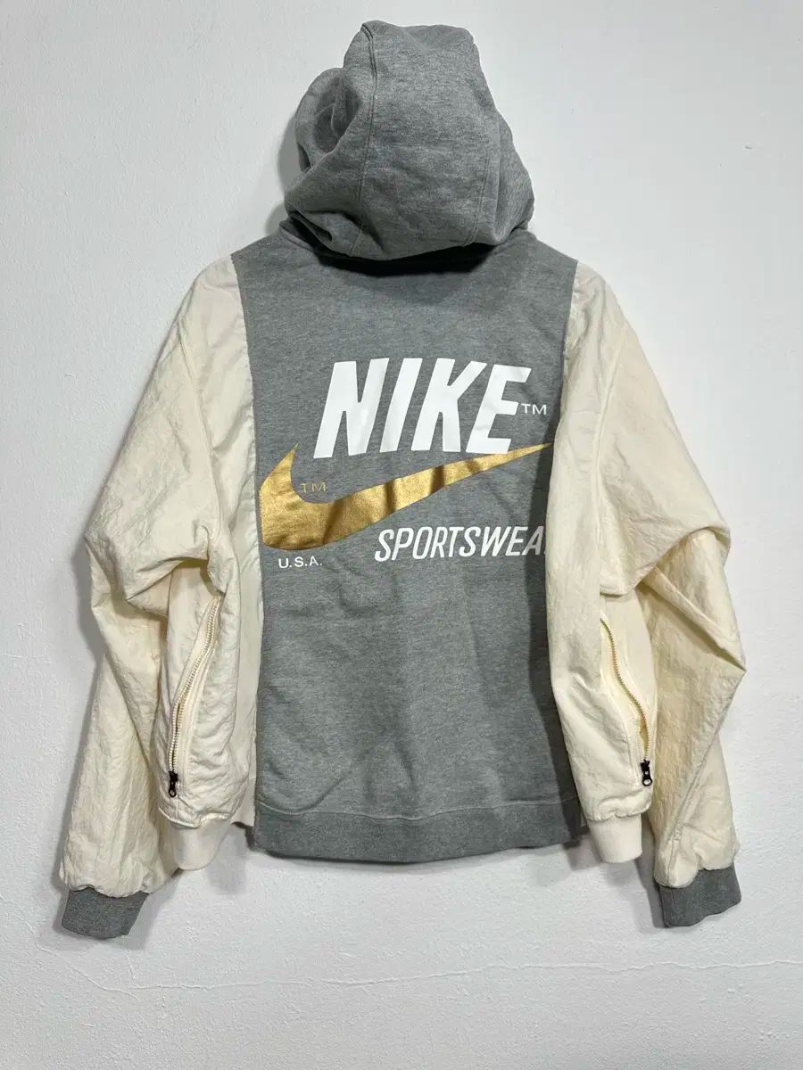 ナイキ nsw フード WHO BRS Lサイズ 105