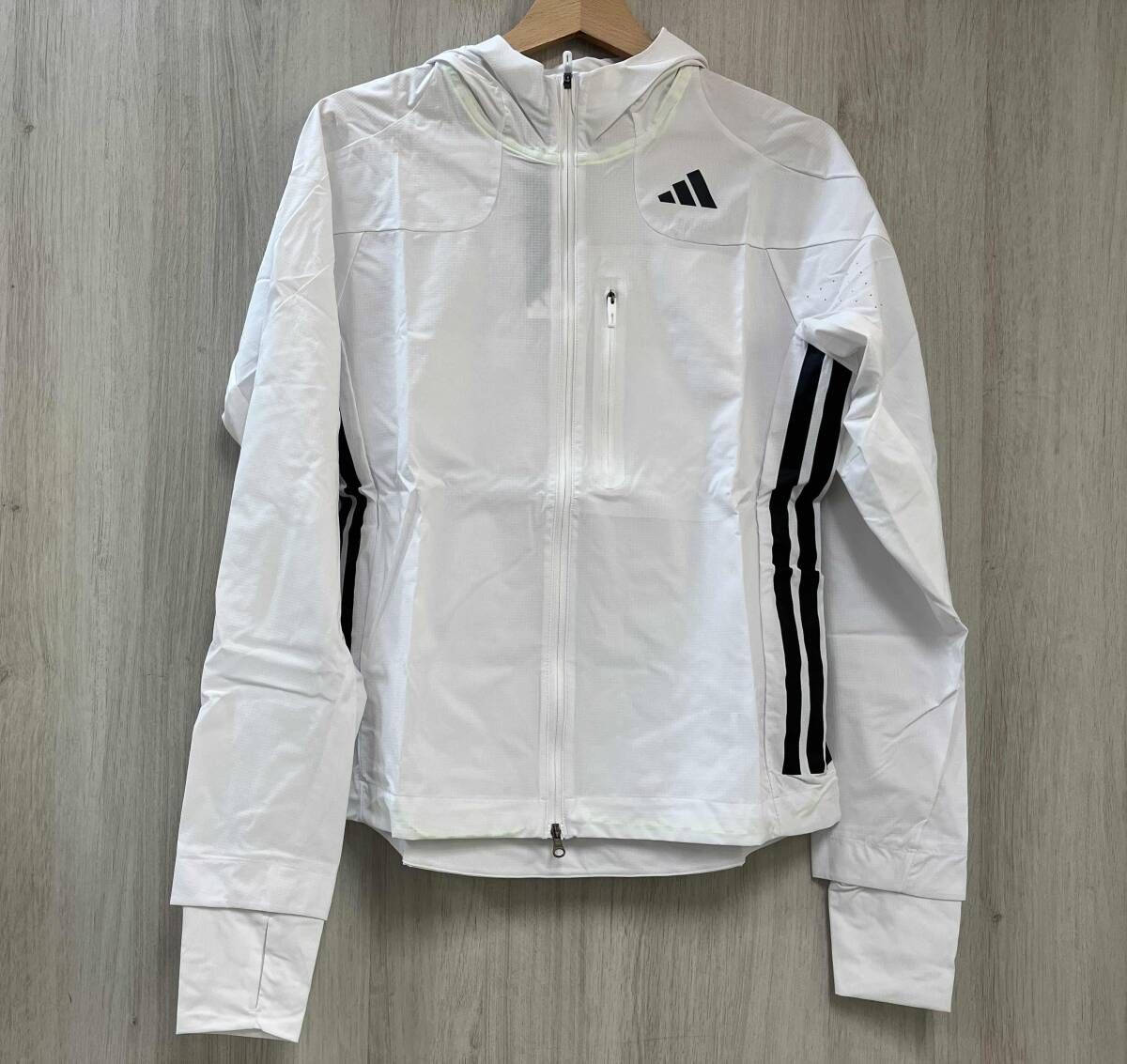 タグ付き adidas adizeroランニングジャケット レディース L JC6645 White