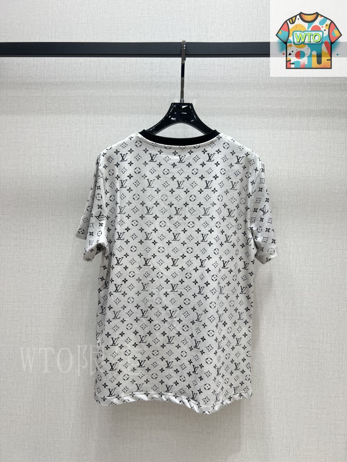 【チェーン付☆】Louis Vuitton ウォッシュド モノグラムTシャツ ウォッシュド モノグラム フロントTシャツ ｜ルイ・ヴィトン