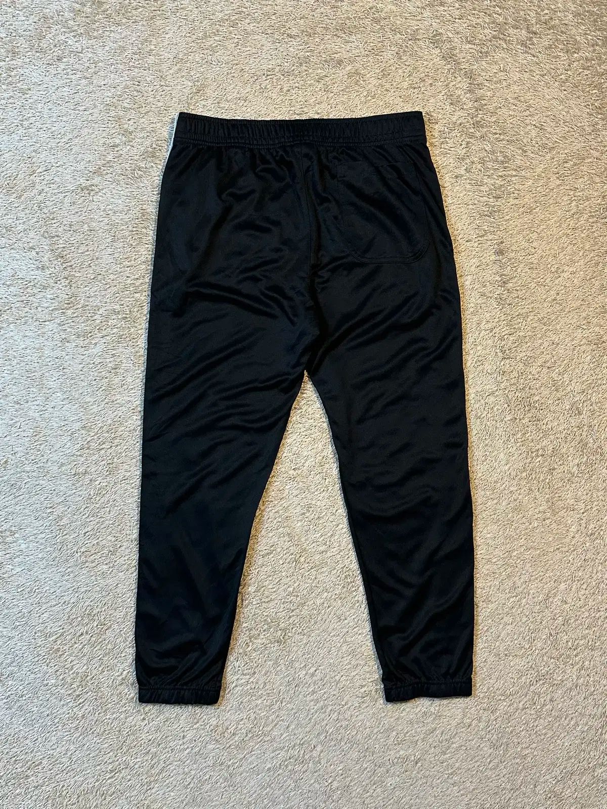 NIKE SB フレックス トラックパンツ 黒 ブラック M ナイキ スケートボード ズボン パンツ ダボダボ スケボー 923961-010 nike sb トラックパンツ NIKE SB ナイキ FLEX TRACK PANTS フレックス