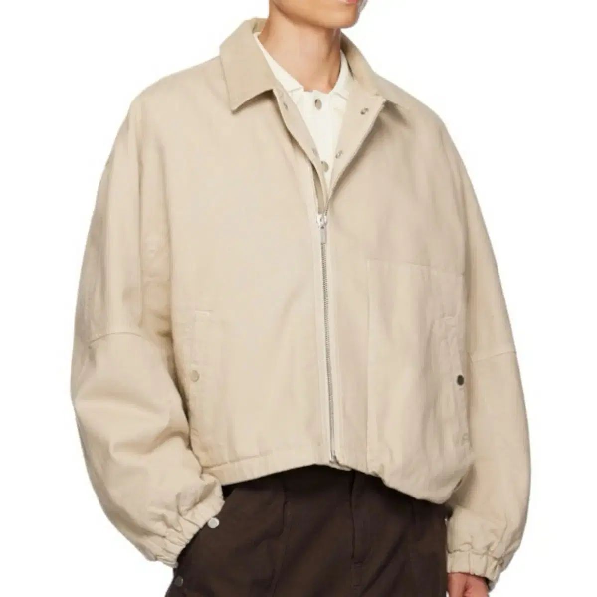 50 23fw JACQUEMUS(ジャックムス) ベージュ または シュシュー 
