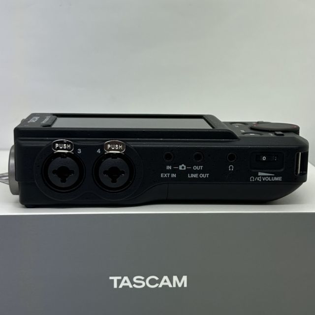 X8 タッチパネル