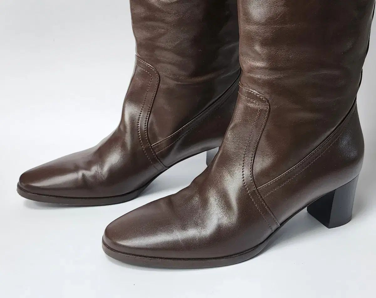 極美品△LOUIS VUITTON ルイヴィトン アークライトライン LVロゴ