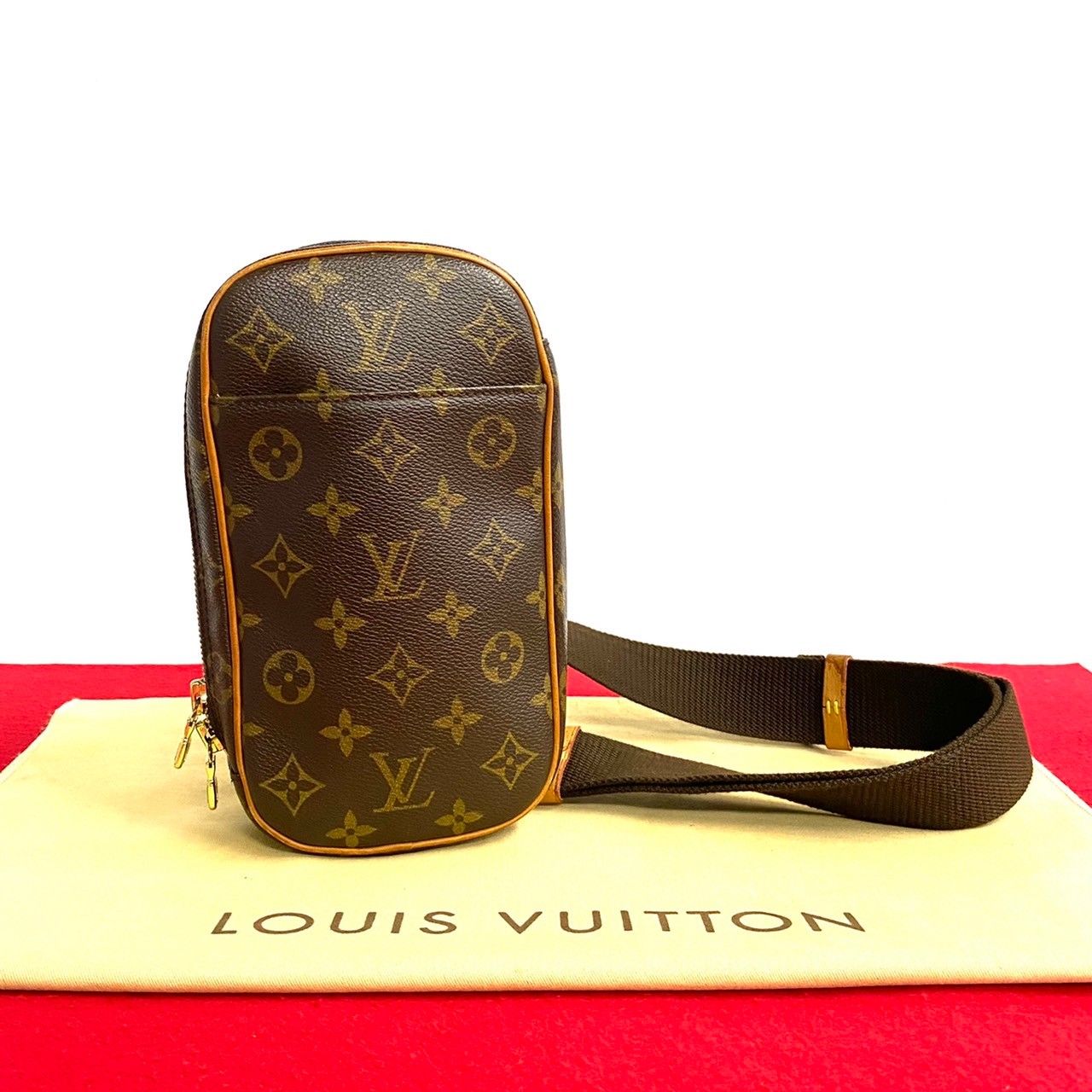 極 美品 希少品 LOUIS VUITTON ルイヴィトン ポシェットガンジュ ...