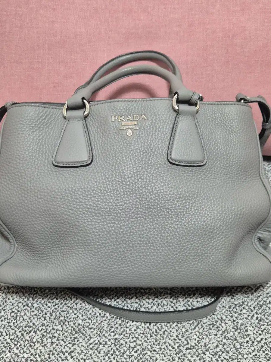 PRADA プラダ ルイ 30 税金 ヴィッテロ トートバッグ