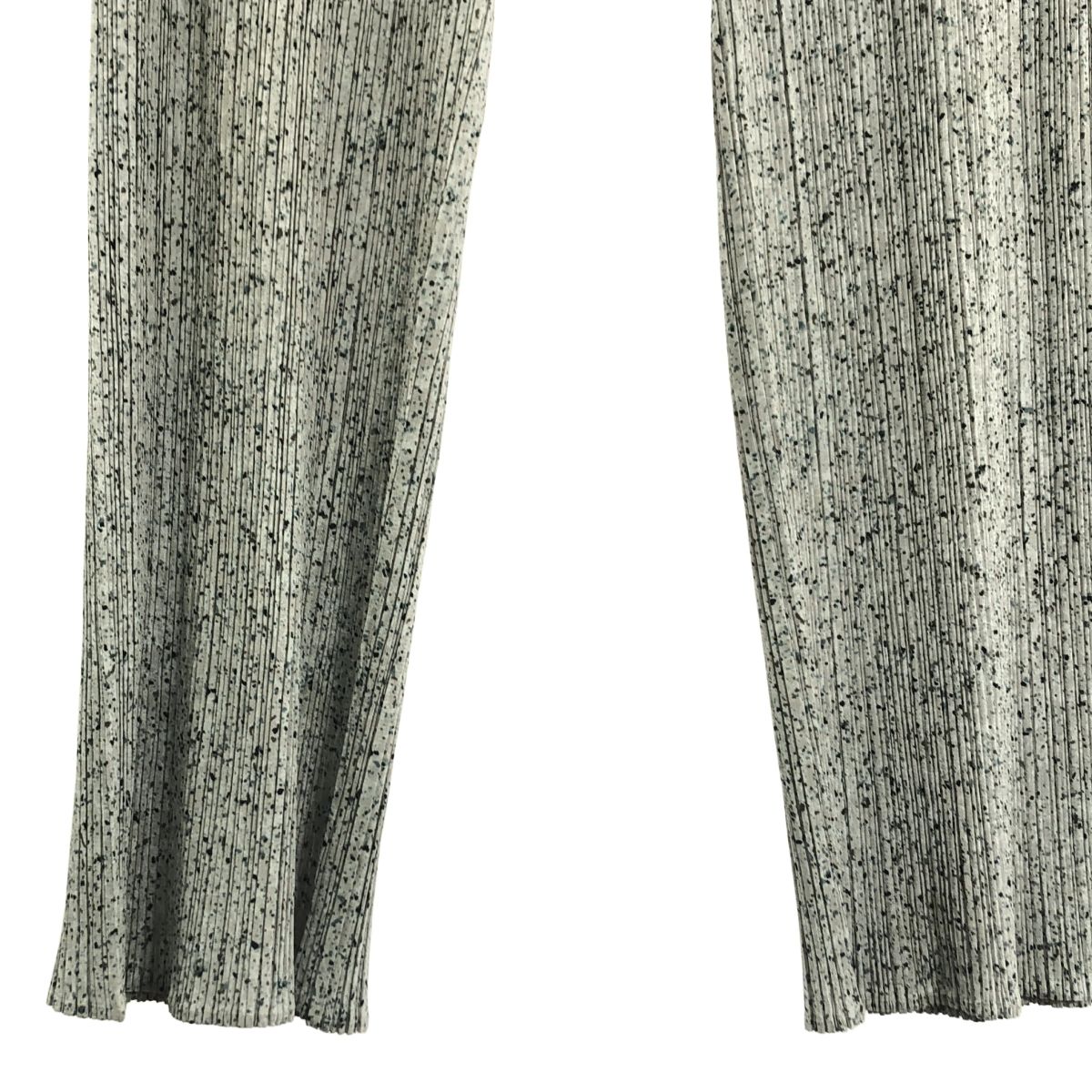 PLEATS PLEASE プリーツプリーズ　横プリーツ　総柄　日本製 musa PLEATS PLEASE ISSEY MIYAKE 「SURF 10 COLORS 10 FORMS