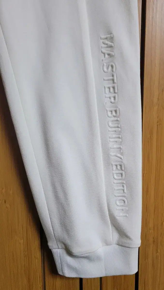 masterbunnyedition マスターバニーエディション レディース スリット サイド ロゴ 条件付き パンツ WHITEMONARCHHOTEL_COM