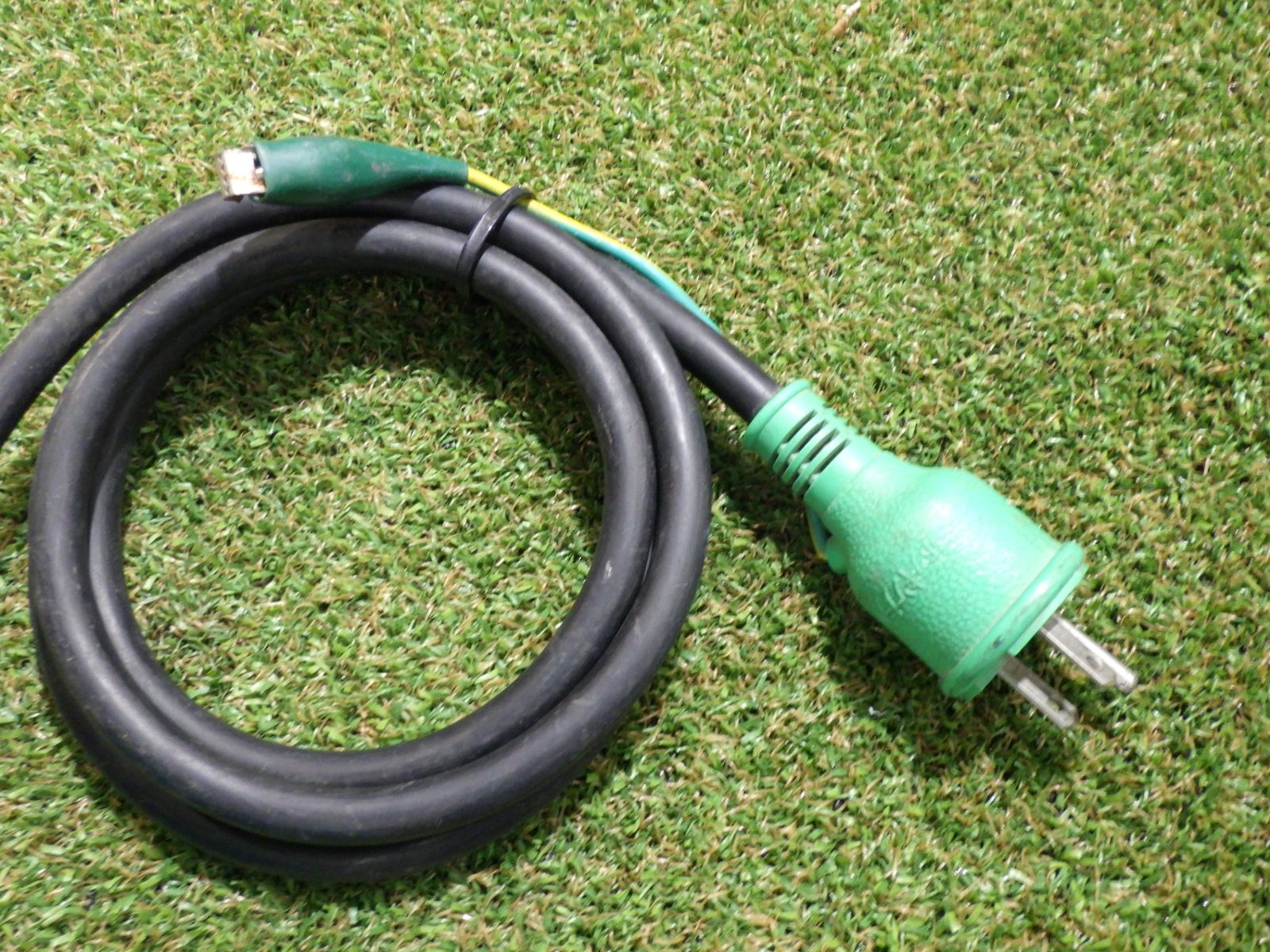 日動工業 トラパック M-E20 昇圧 トランス 100V→115V 125V 標準型 連続定格 アース付 20A 電動 通電のみ 現状品 HRDEVELOPMENT_JP