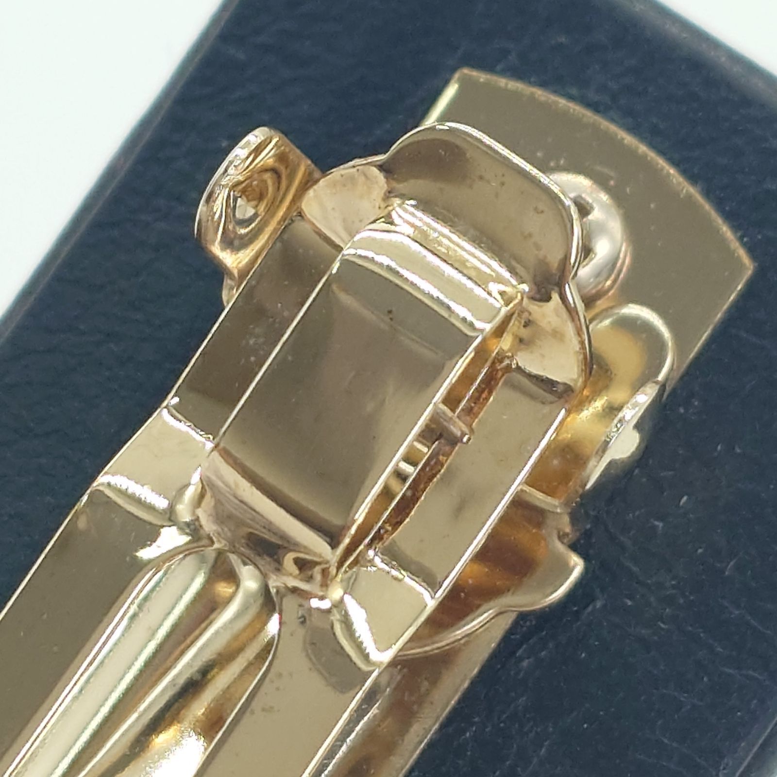 コールド レザー