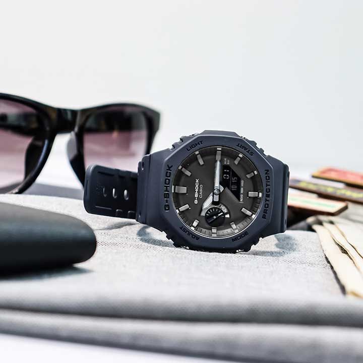 美品g-shock ソーラー ネイビー GA-B2100-2A 逆輸入海外モデル 【公式