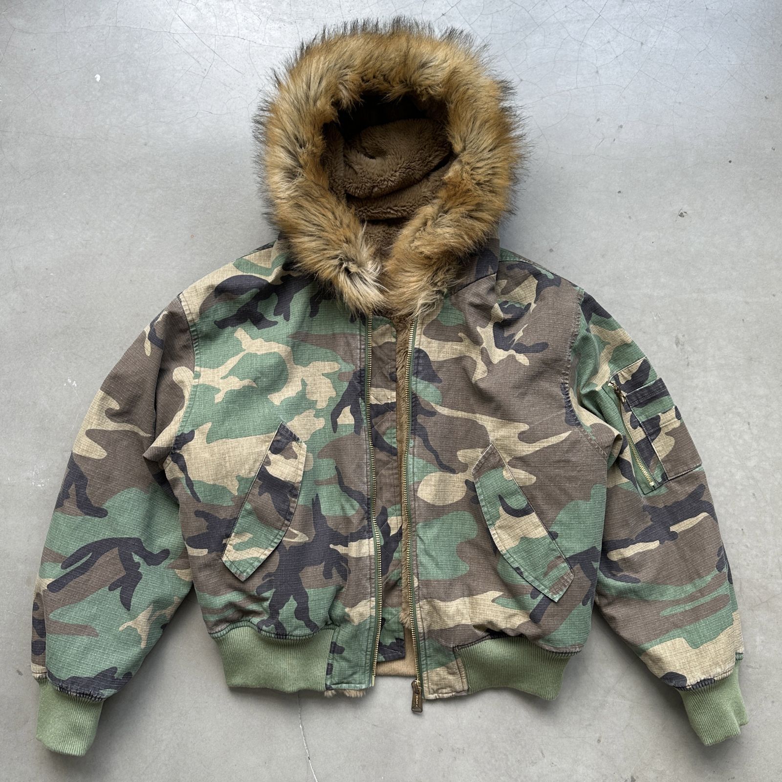 新品 y2k 迷彩 短丈 リバーシブル パーカー ファー ジャケット n2b