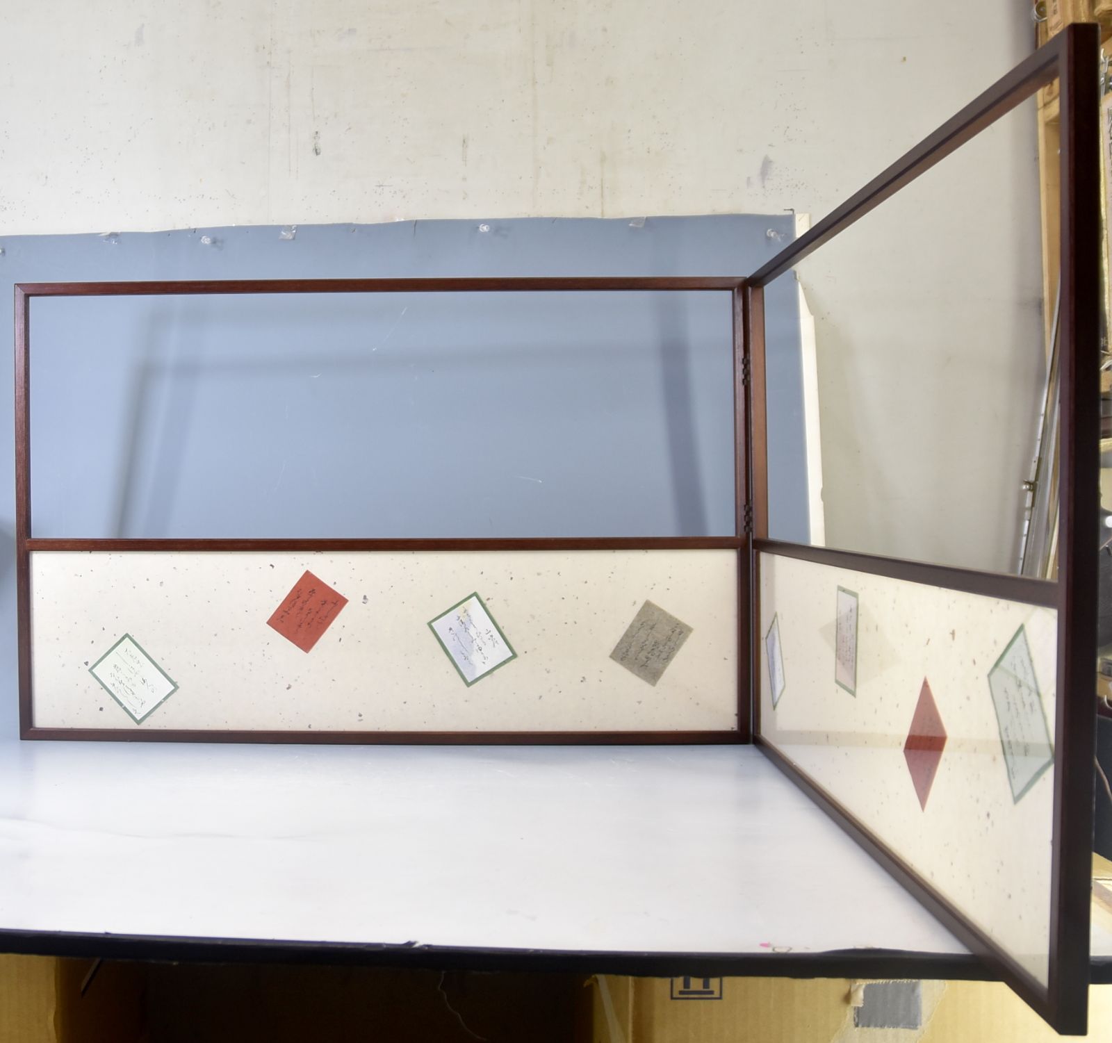 万葉集小色紙貼り混ぜ 女桑 セール 風炉先（江戸間）」 茶道具 風炉先 屏風