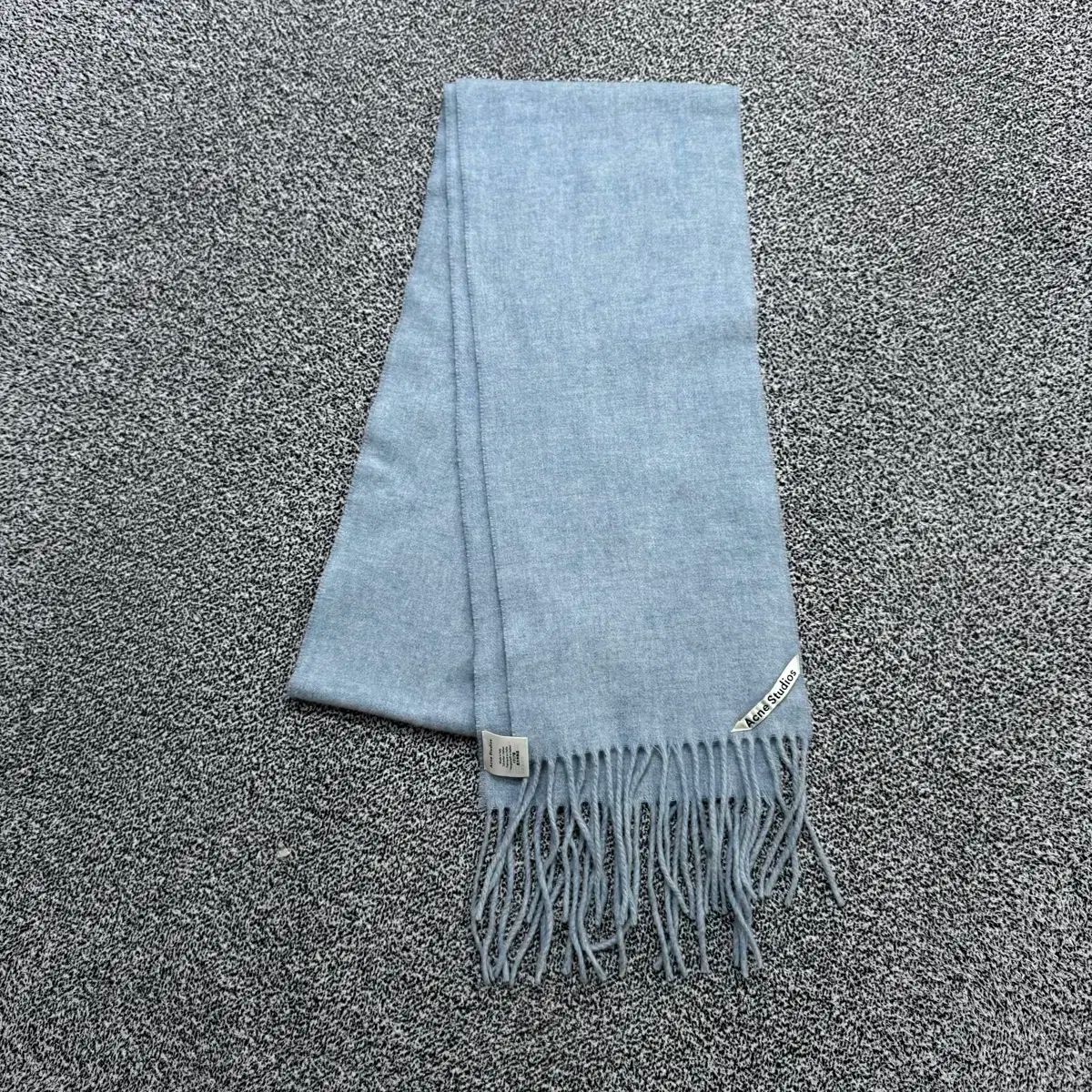 Name ： Acne Studios(アクネストゥディオズ) スカイブルー ロング