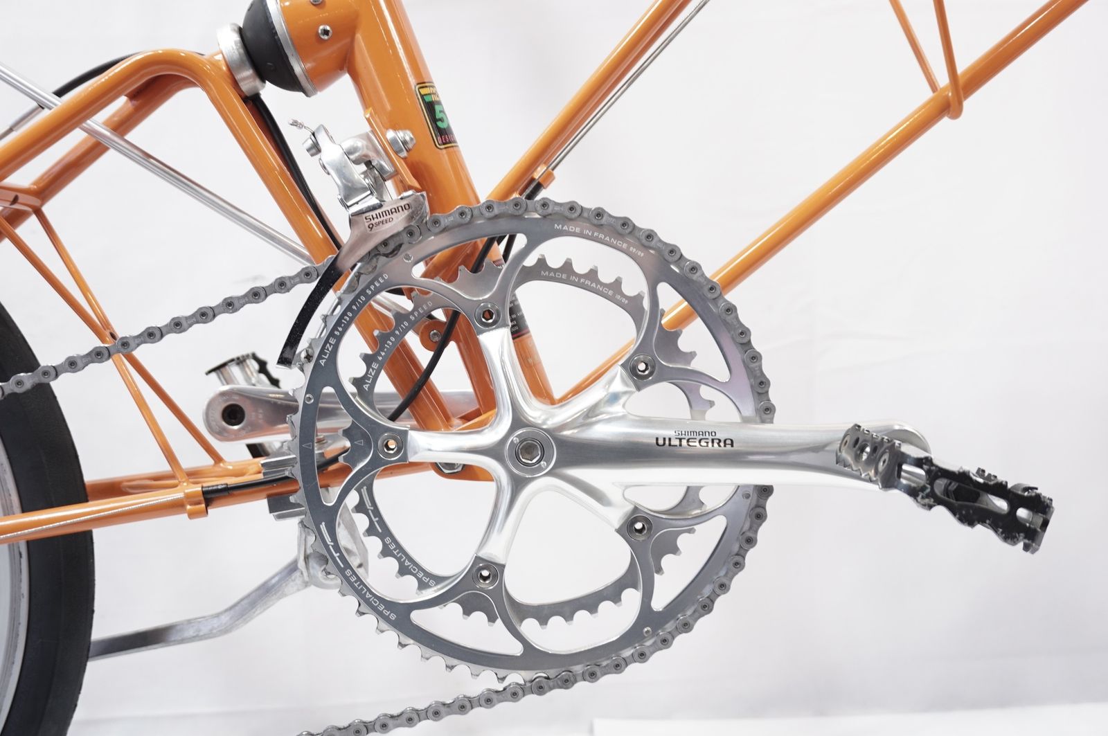 アレックスモールトン