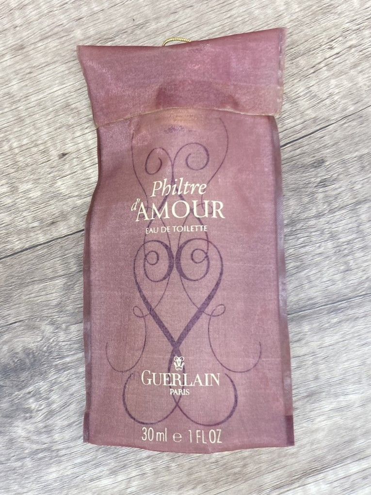 GUELAN philtre d'AMOUR オードトワレ Philtre d&#039;Amour Guerlain perfume - a fragrance for
