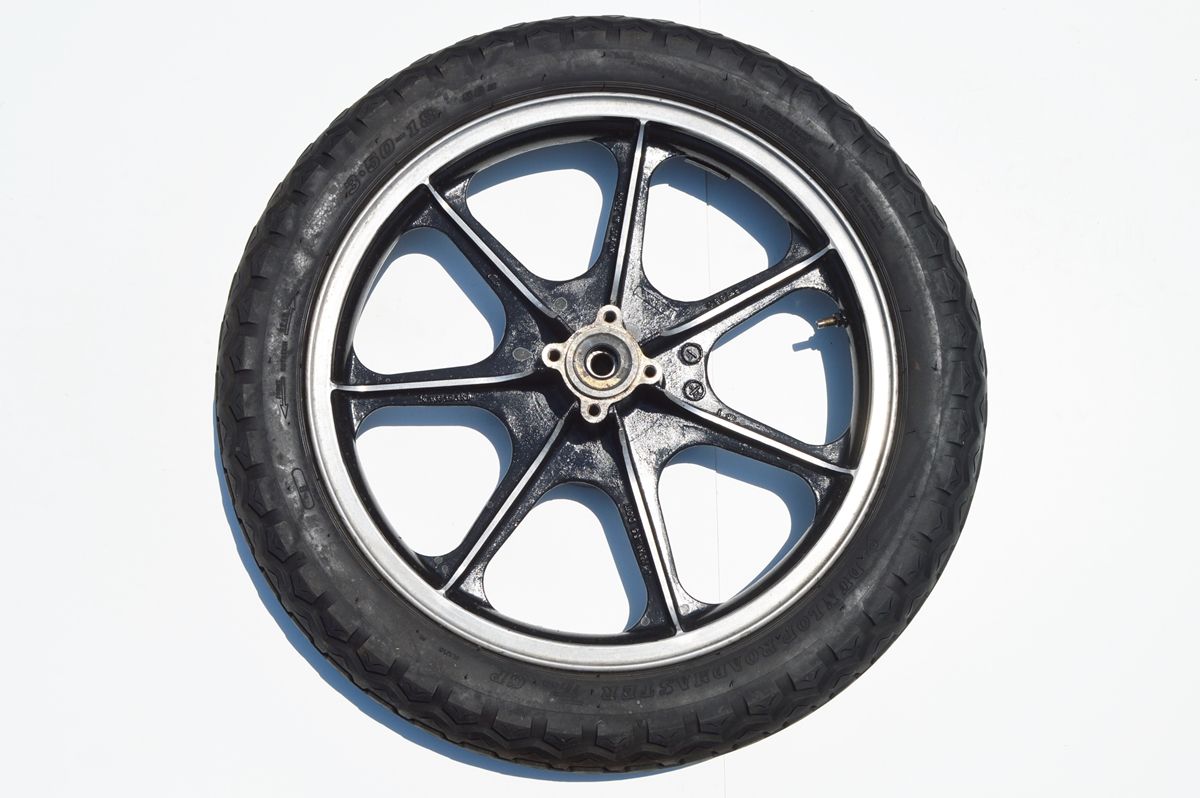 カワサキ　Z250FT　リアホイール　中古品　当時物