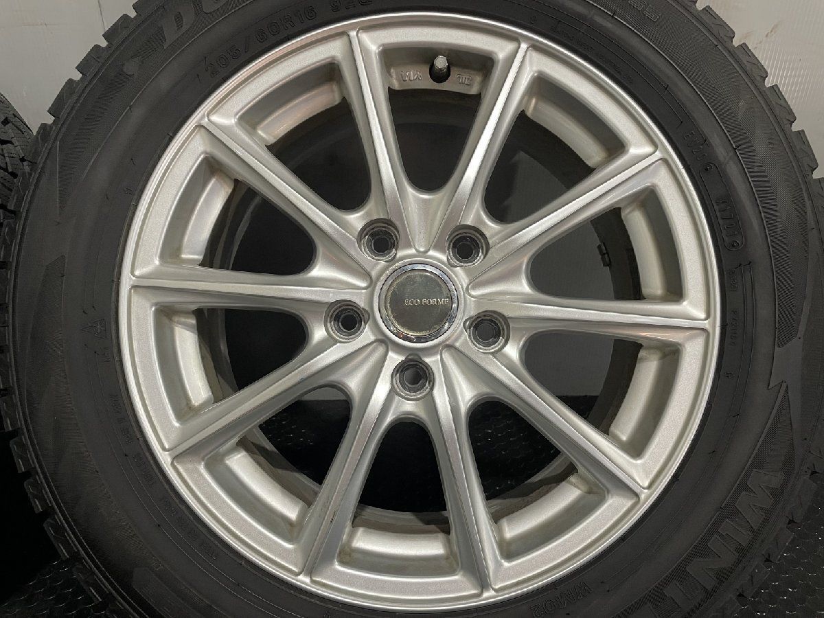 16 DUNLOP 205/60R16 丸っこい 7.5分目 スタッドレス