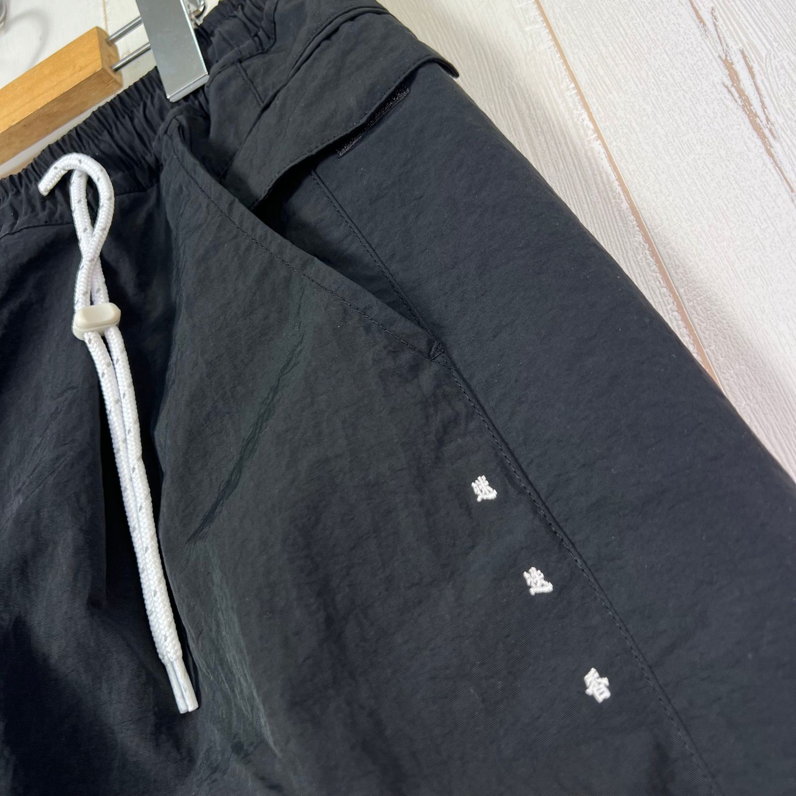 Unisex 3 ブラック系 迷迭香 マンネンロウ ナイロン ハーベスト トレーナー NYLON HARVEST TRAINER ウェア ボトムス ロングパンツ ウィンドシェル z ロング