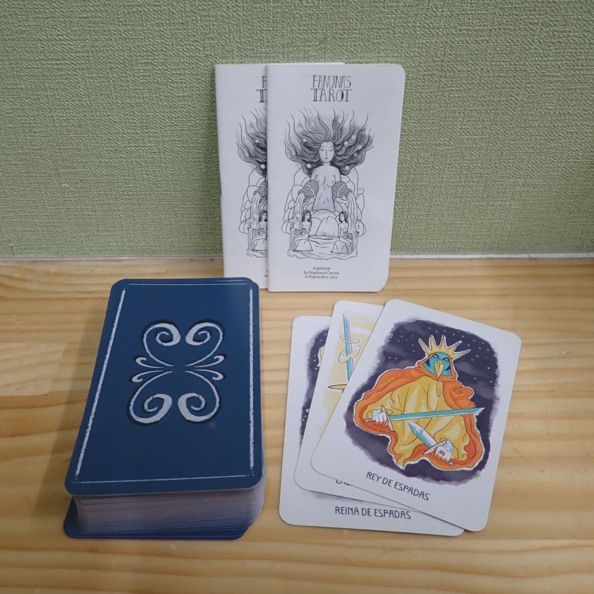 a4-20】タロットカード 海外版 ﾀﾛｯﾄｶｰﾄﾞｼｰﾙSｻｲｽﾞ ｶｯﾄ不要 小ｱﾙｶﾅ