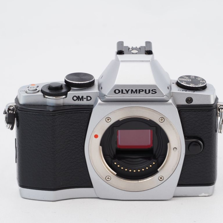 OLYMPUS ミラーレス一眼 OM-D E-M5 ボディ シルバー 1605万画素 防塵