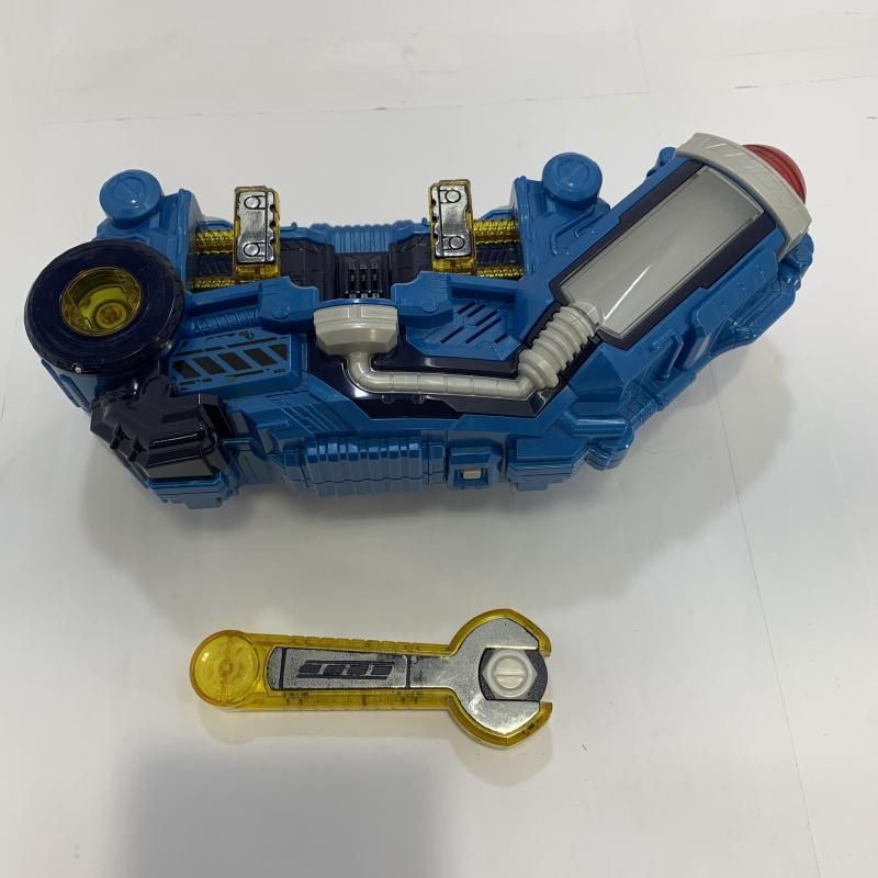 中古】開封)BANDAI DXスクラッシュドライバー 変身ベルト 仮面 中古】開封)BANDAI DXスクラッシュドライバー 変身ベルト 仮面
