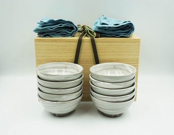 汲出湯吞 刷毛目 八代吉向十三軒