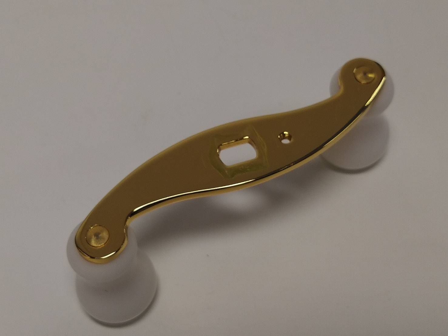 ZEAL ズイール パワーアップハンドル 白／金 ベイト リール