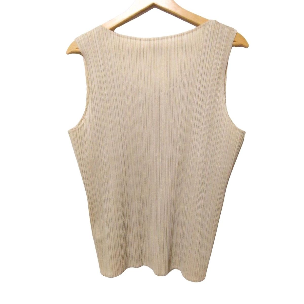 ISSEYMIYAKE イッセイミヤケ ノースリーブカットソー サイズＬ L レディース - ベージュ クルーネック