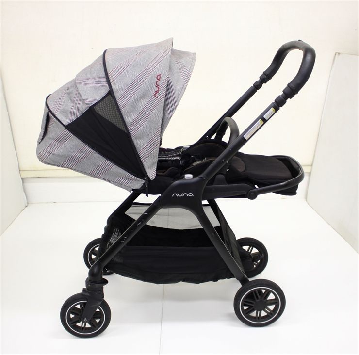 nuna トリヴ 幌 デザイン トラベルシステム用アダプター2種 レインカバー付 3つ折コンパクト 両対面ベビーカー 新生児～ クリーニング済み B188002