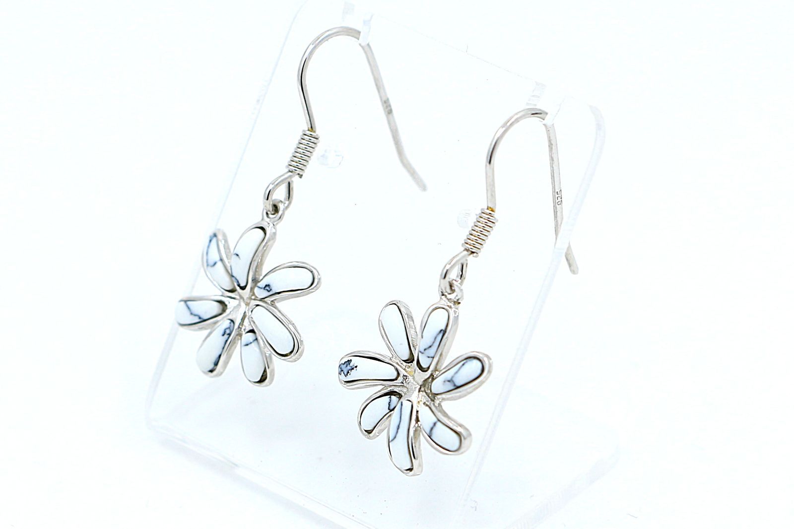 ピアス ティアレ ホワイトターコイズ ハワイアンジュエリー ハワジュ SSE172WTRH