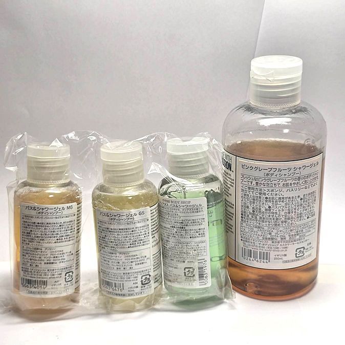 ★新品未使用含む　バス&シャワージェル、ボディローション 300ml 3本セット バブ 爽快シャワーEXTRA COOL ボディローション3本セット - メルカリ