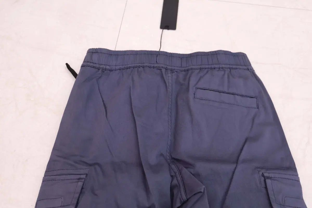  STONE ISLAND ストーンアイランド ジュニア カーゴパンツ v 0028 サイズ 8 S グレード その他 ボトムス スパッツ