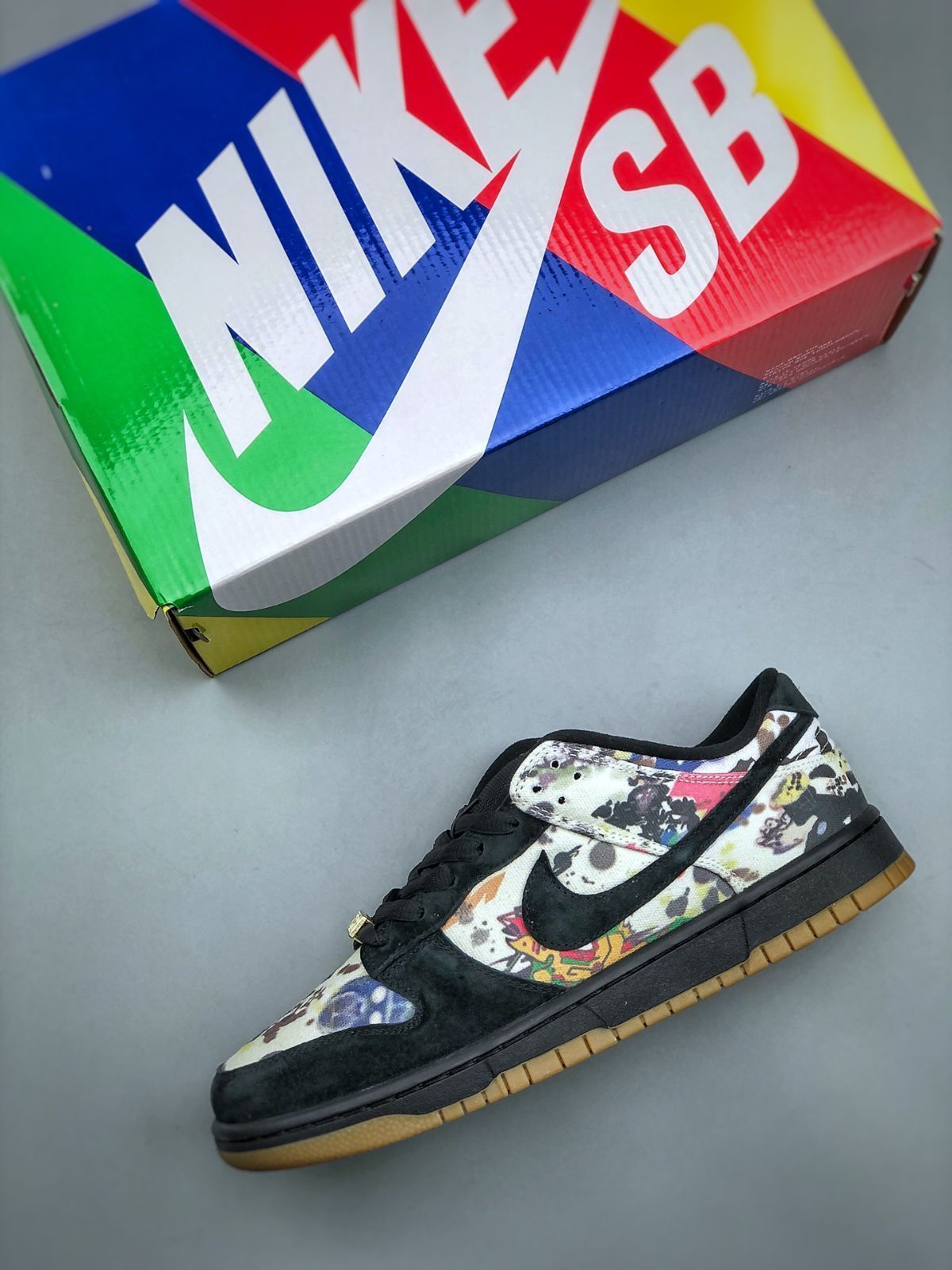 Nike SB Dunk Low "Rammellzee" シュプリーム × ナイキ SB ダンク ロー "ラメルジー"FD8778-001