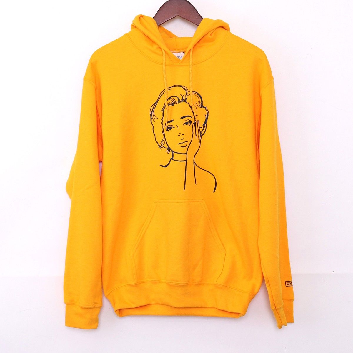 ON AIR KYNE Woman Hoodie スウェットフーディー パーカー ON AIR KYNE Woman Hoodie Sサイズ - メルカリ