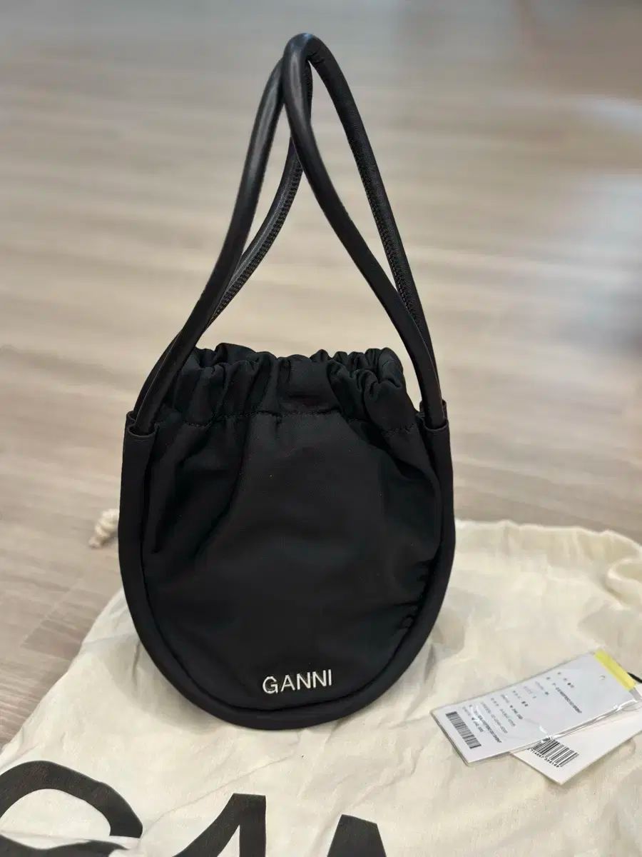 GANNI トゥーバッグ ブラック 正規品