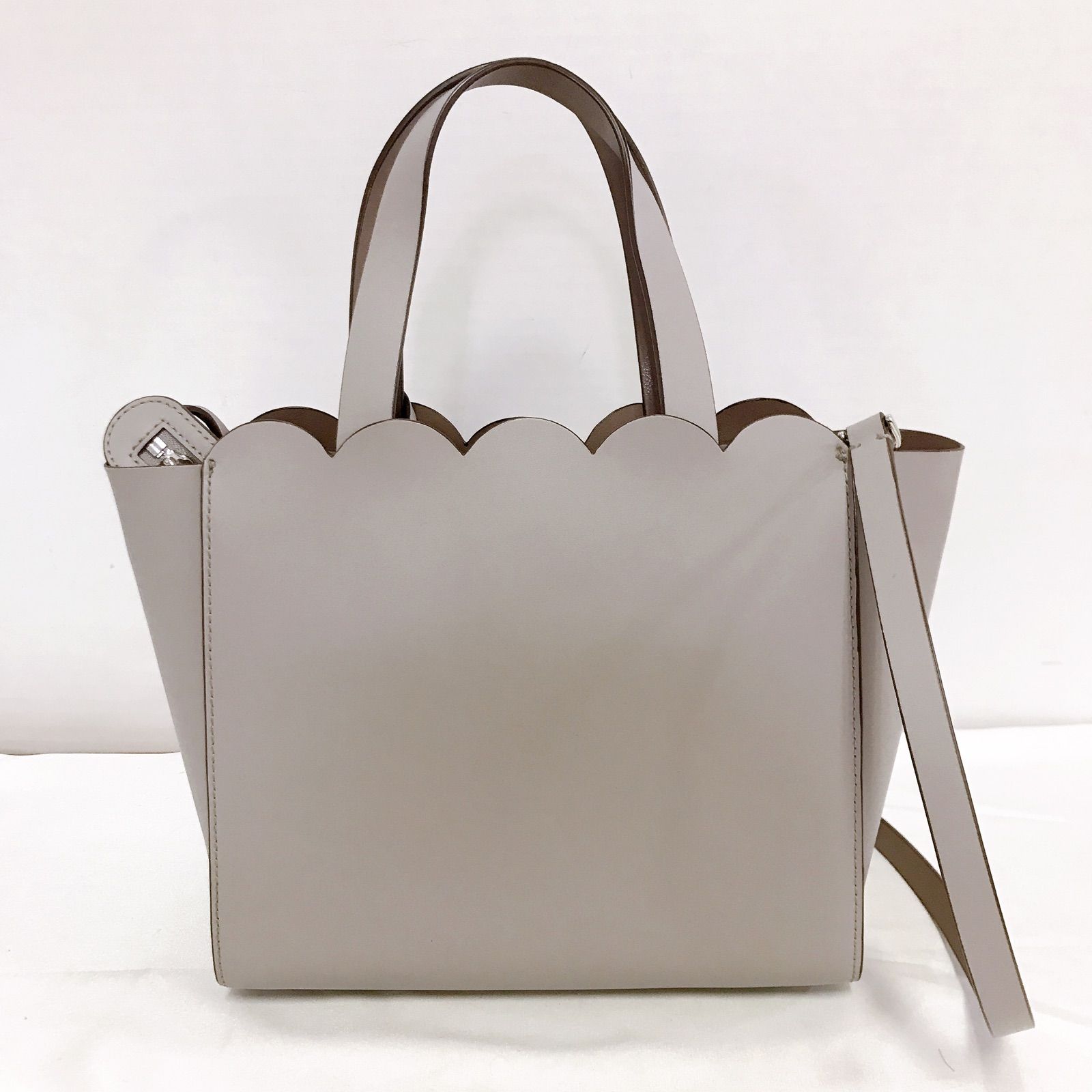 kate spade NEW YORK ケイトスペードニューヨーク スカラップフリル  