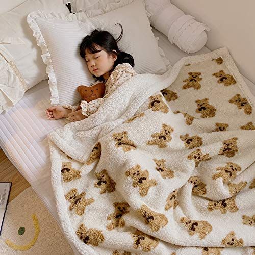 ベージュ・クマ_150*200cm 毛布 ひざ掛け 毛布 ブランケット 肩掛け ボア あったか 大判 シープボア 冷房対策 掛け毛布 軽量 大判 秋冬 暖か 防寒毛布 洗濯OK (ベージュ・クマ， 150*200cm)