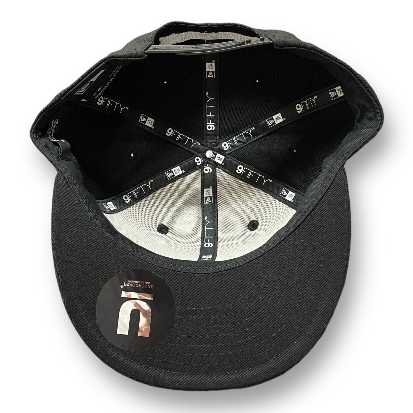 美品 UNDERCOVER NEW ERA コラボ ロゴ刺繍 ベースボールキャップ 帽子 