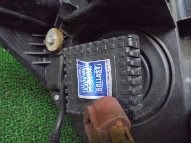 9FB1002 KJ5 日産 セレナ HC26 前期型 20X S-ハイブリッド