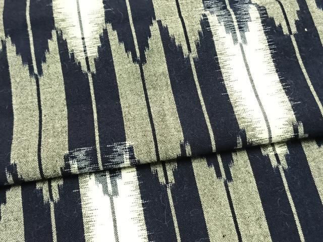 平和屋着物▽上質な紬　単衣　矢羽文　綿　逸品　AAAV2811fy 平和屋着物▽上質な紬 単衣 矢羽文 綿 逸品 AAAV2811fy - メルカリ