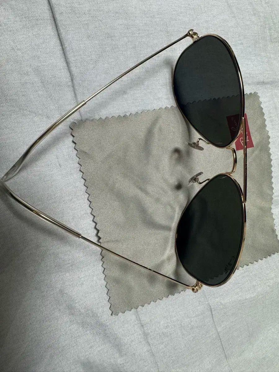 Ray-Ban