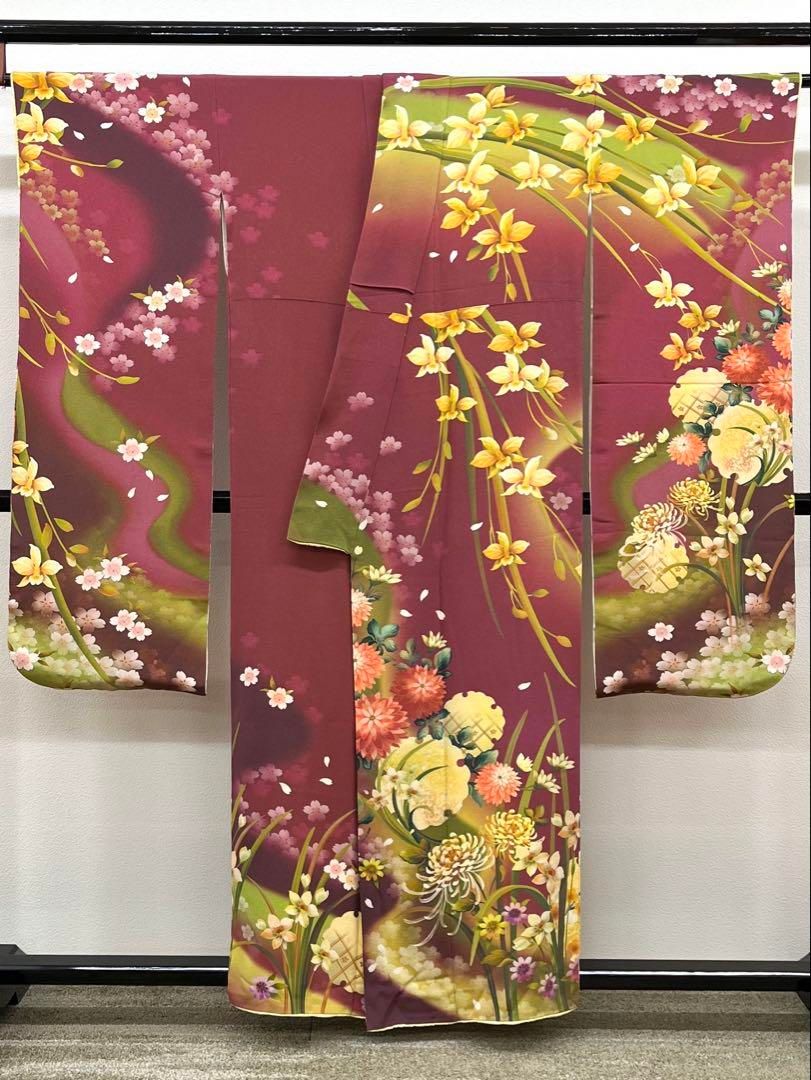 振袖 四季の花々 個性的 ちりめん 正絹 ガード加工済 - メルカリ
