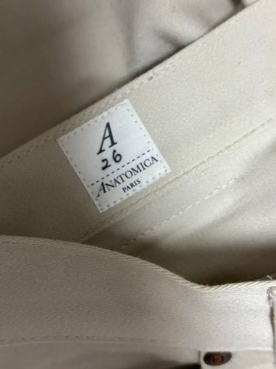 26 アナトミカ 618 マリリン 2 土星 ベージュ デニムパンツ