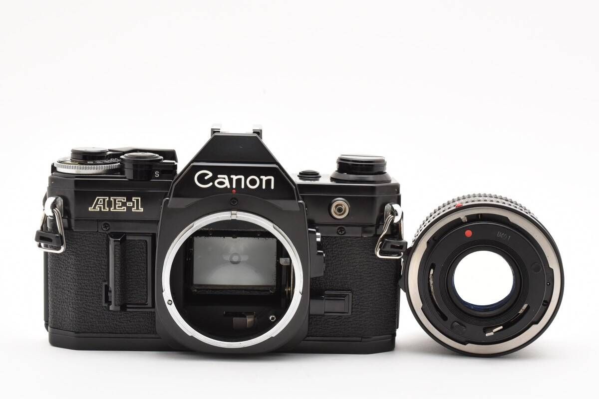 ☆キヤノン Canon AE-1 New FD 50mm F2 ブラック ボディ☆ T3