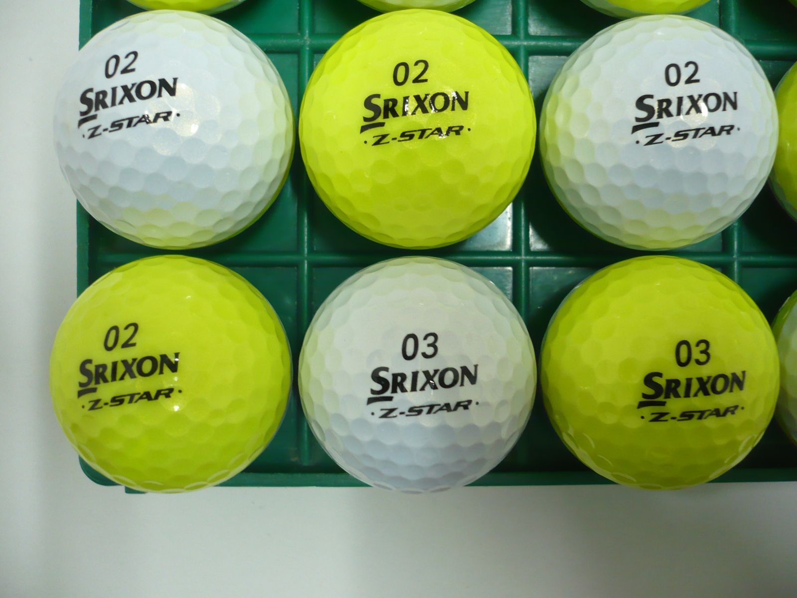 スリクソンZ-STAR DIVIDE イエロー＆ホワイト 23年モデル 24個